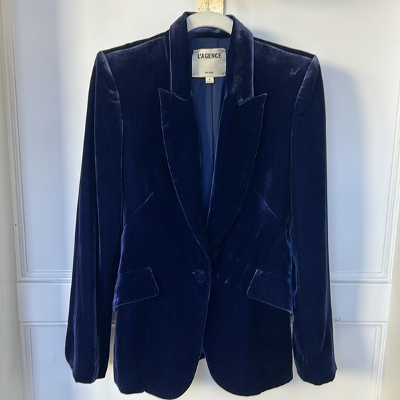 L'AGENCE Chamberlain Velvet Blazer Womens size 2 Blue color - Picture 5 of 13